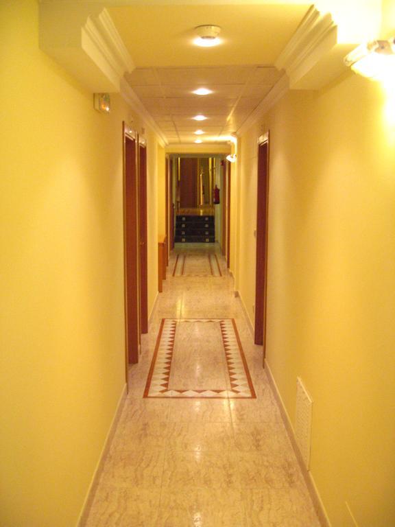 Hotel Cristal 2 Corunha Exterior foto